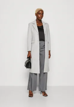 Amber Collar Coat - Manteau Classique|Forever New Outlet