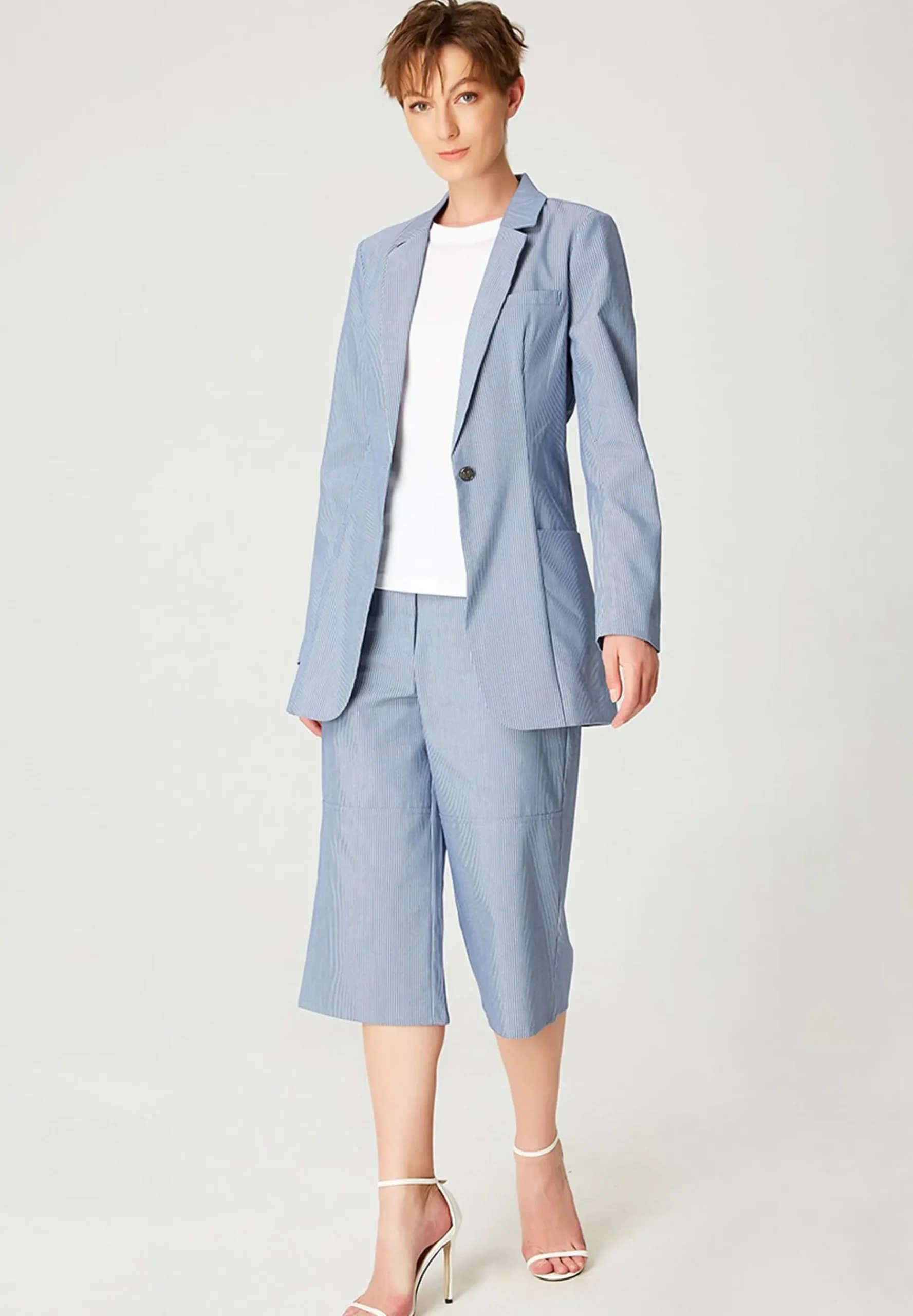 Cintre - Manteau Court|Smart and Joy Online