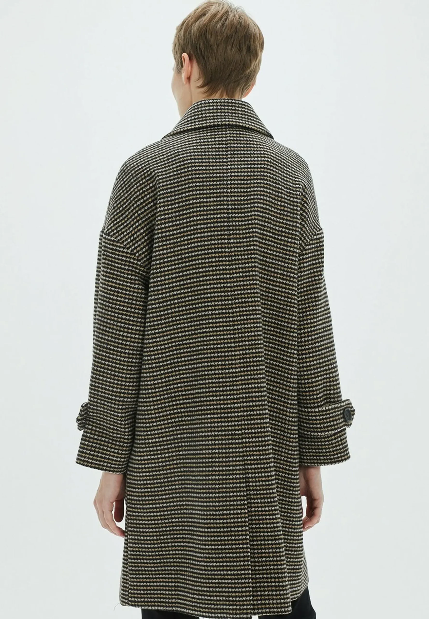 Classic Cut With Front Crossover - Manteau Court|System Action Sale