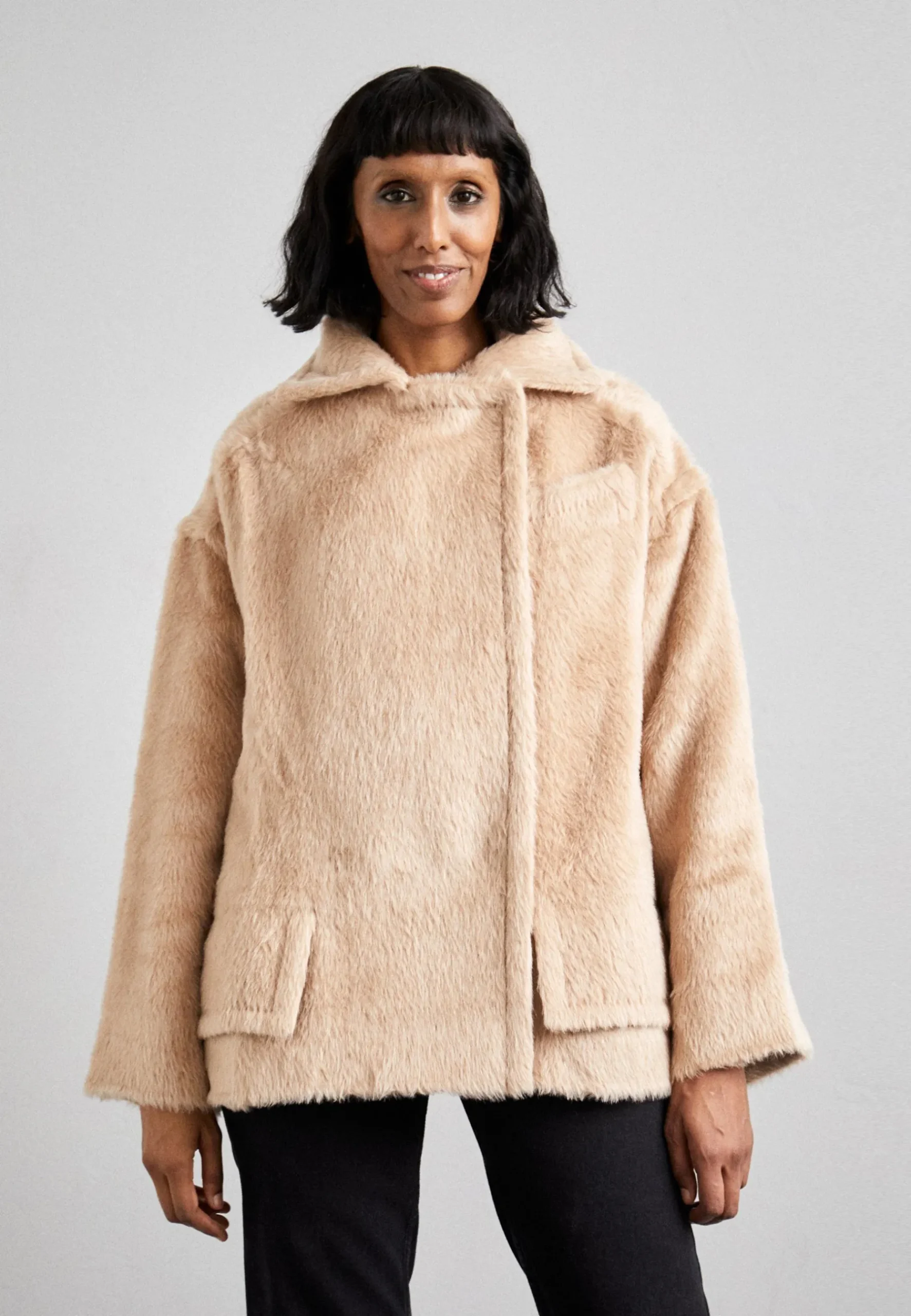 Coat - Manteau Court|RAMUNE PIEKAUTAITE Flash Sale