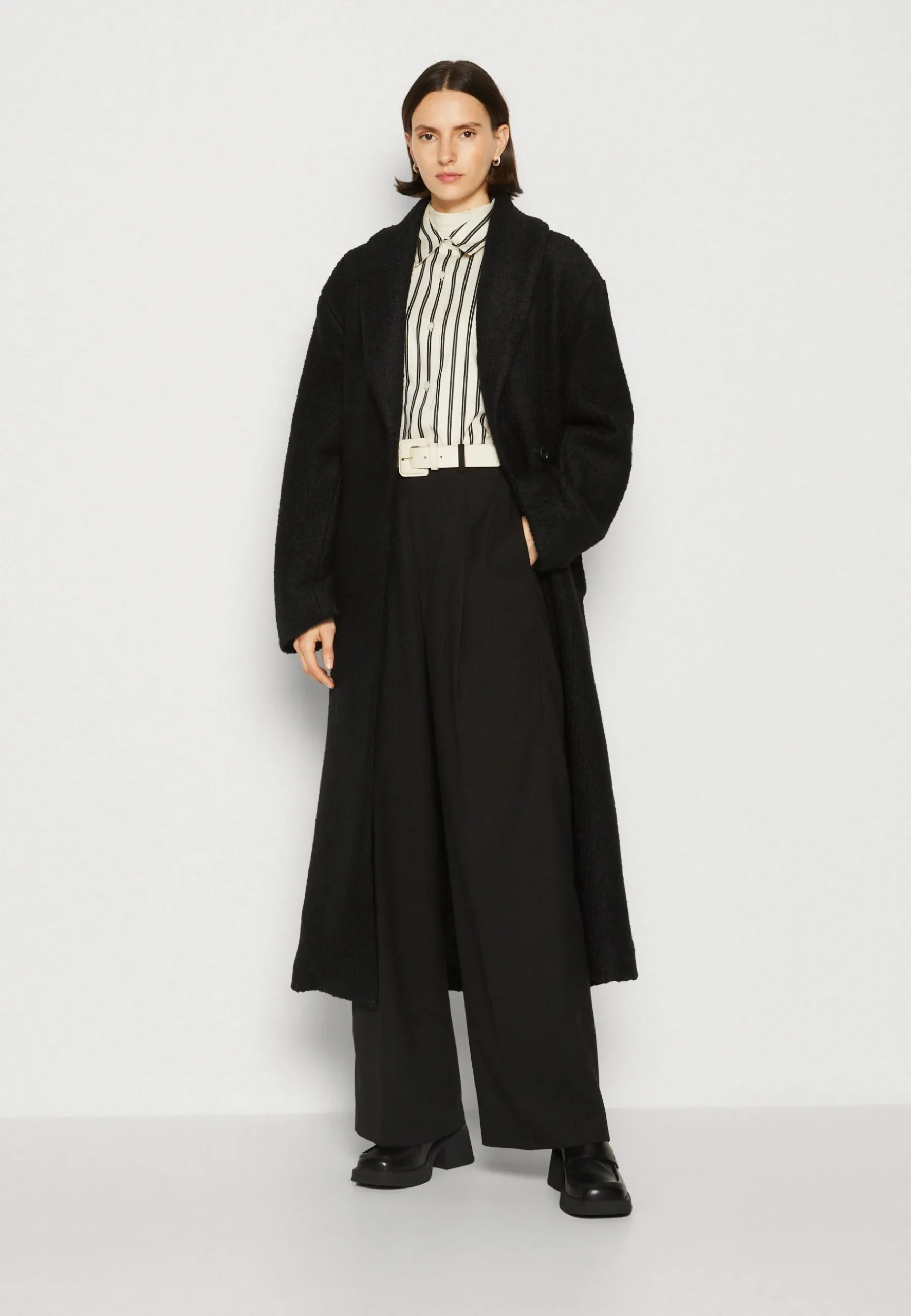 Coat Hailey - Manteau Classique|Lindex Outlet