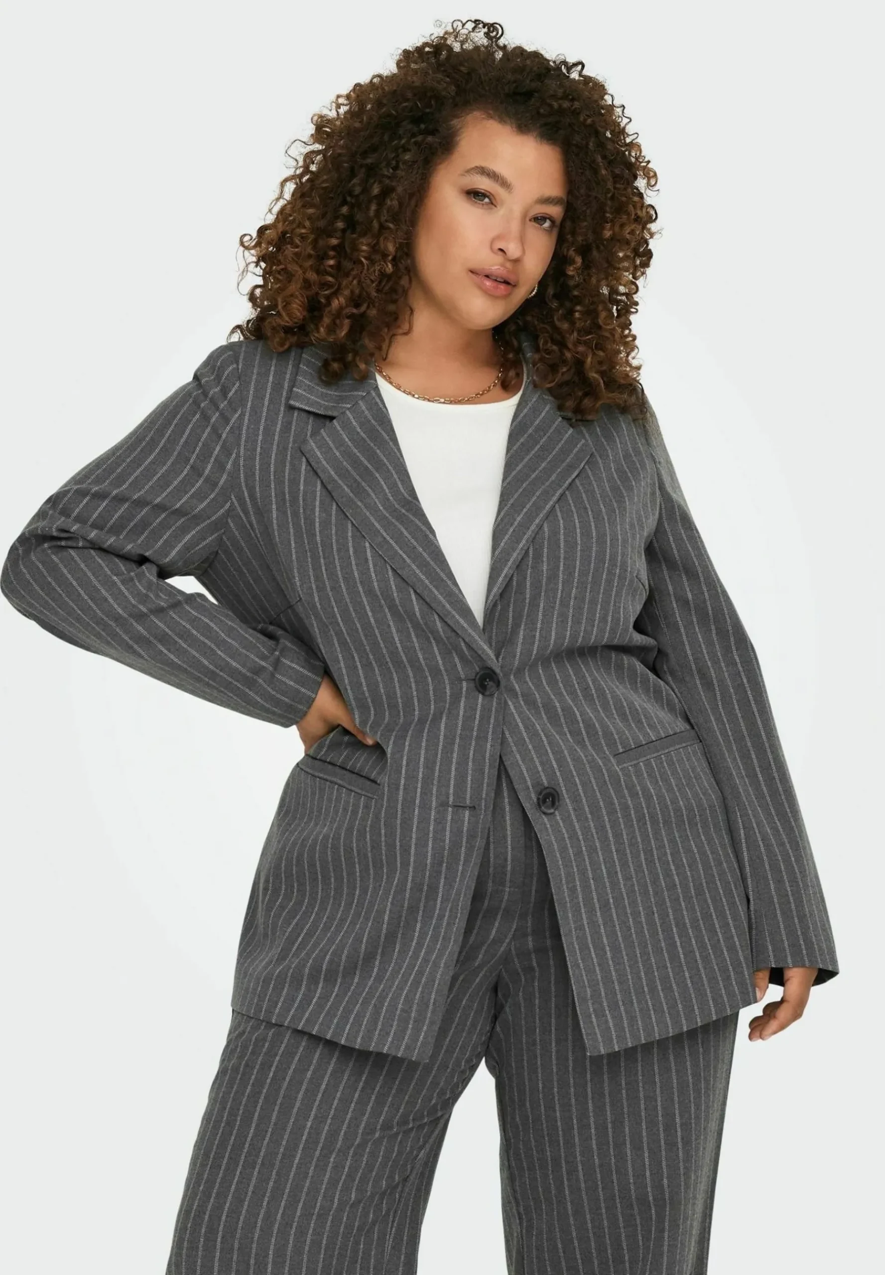 Curvy Klassischer - Manteau Court|ONLY Carmakoma Shop