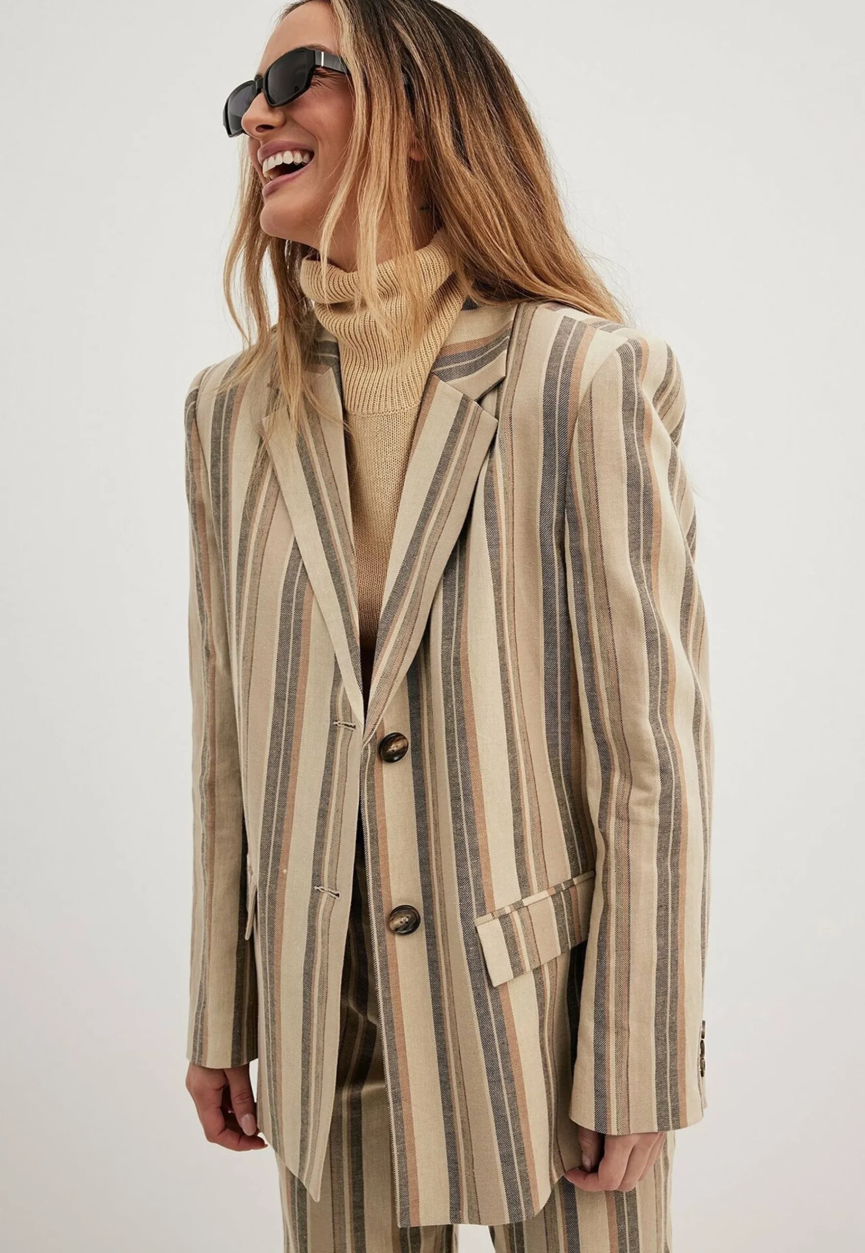 Gestreifter Mit Gerader Passform - Manteau Court|NA-KD Sale