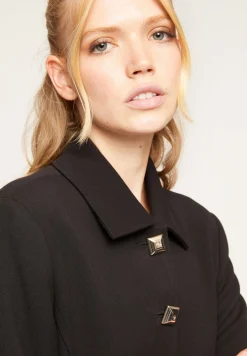 In Con Bottoni - Manteau Court|Motivi Outlet