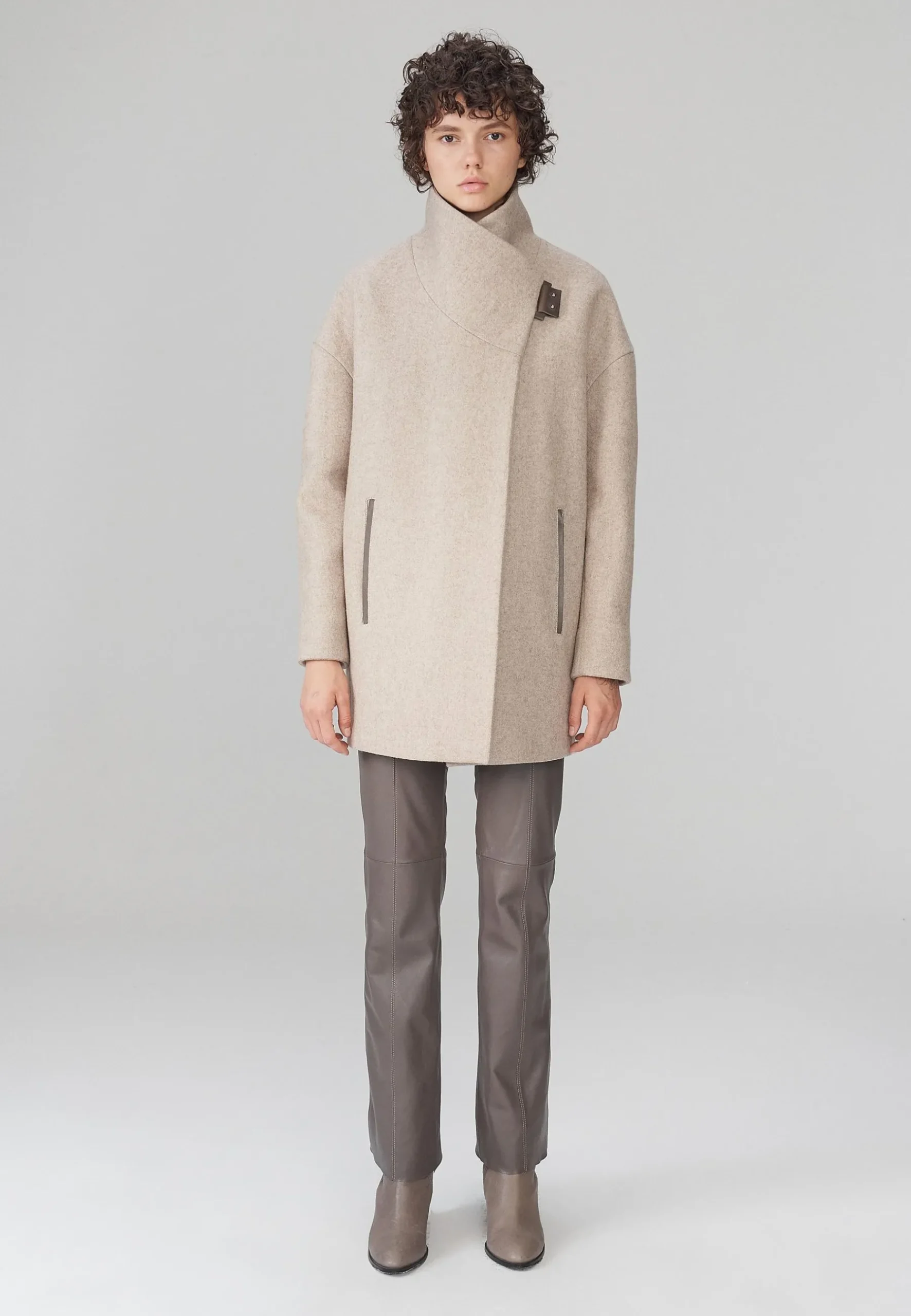 Liyah - Manteau Classique|Vespucci by VSP Flash Sale