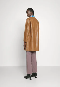 Maia - Manteau Court|WEEKEND MaxMara Outlet