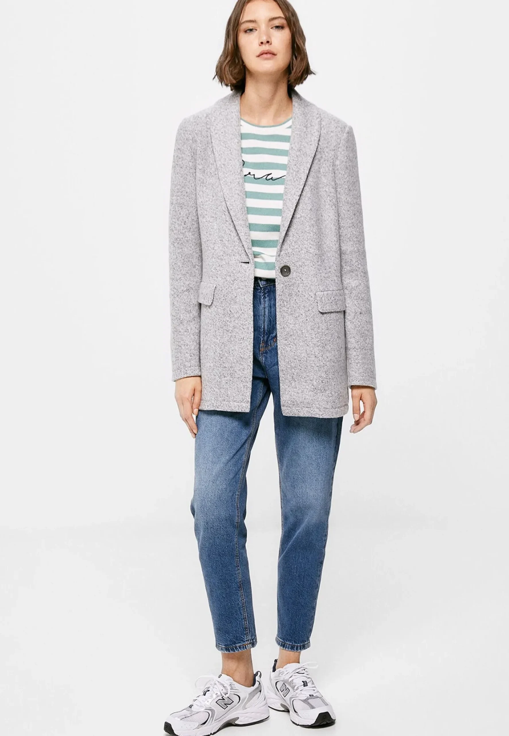 Manteau Court|Springfield Sale