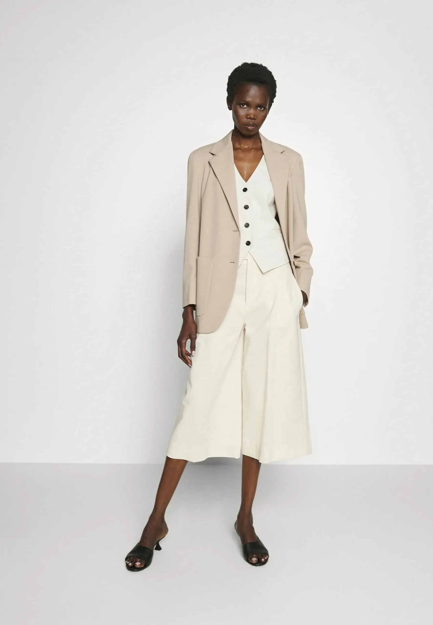 Melfi - Manteau Court|WEEKEND MaxMara Outlet
