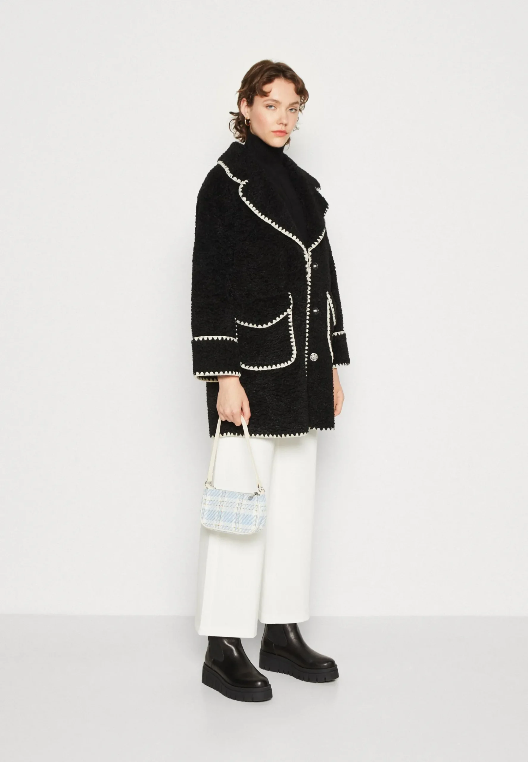 Objshiren Coat - Manteau Court|Object Clearance