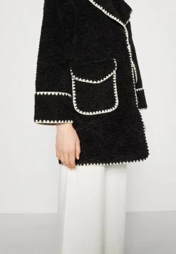 Objshiren Coat - Manteau Court|Object Clearance