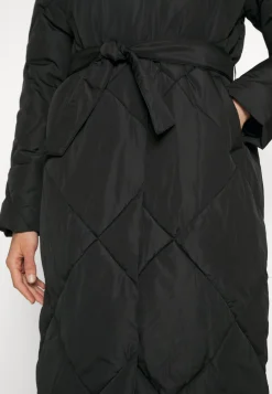 Onlsussi Quilted Puffer Coat - Manteau Classique|ONLY Tall Fashion