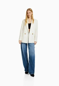 Regular­Fit Tailored - Feminine-Cut Double-Breasted - Manteau Court|Bershka Clearance