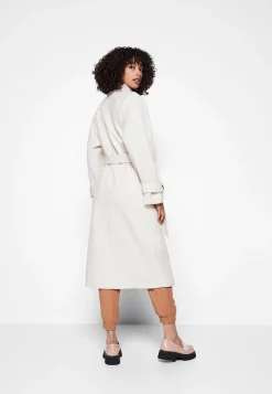 Shiv Belted Wrap Coat - Manteau Classique|Forever New Best Sale
