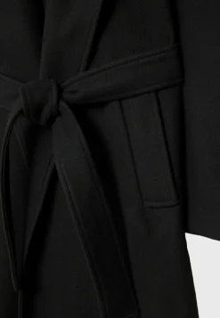 Soft Touch With Hood - Manteau Classique|Stradivarius Shop