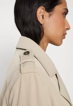Trench|Claudie Pierlot Store
