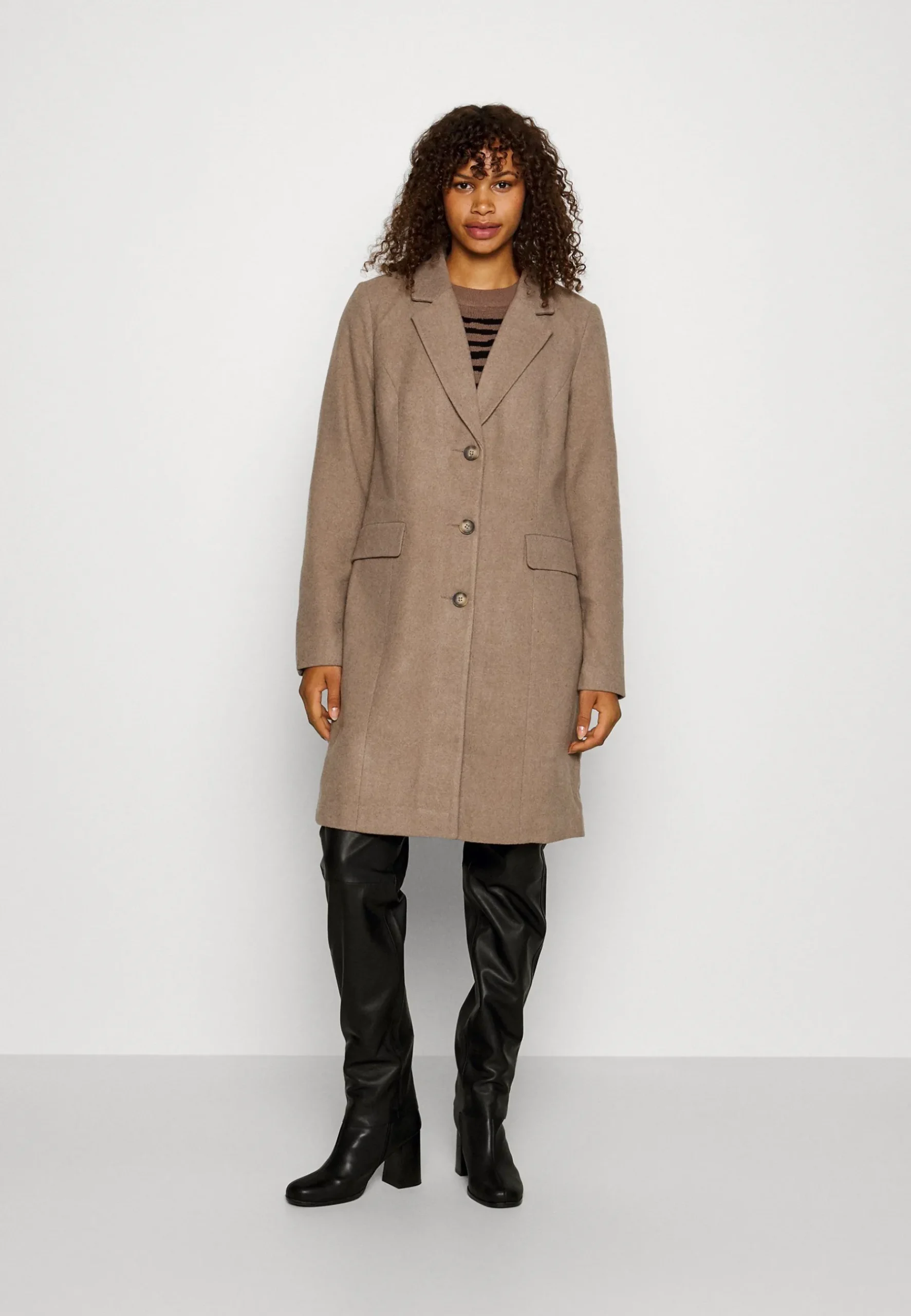 Vmgiannacindy Coat - Manteau Classique|Vero Moda Tall Store