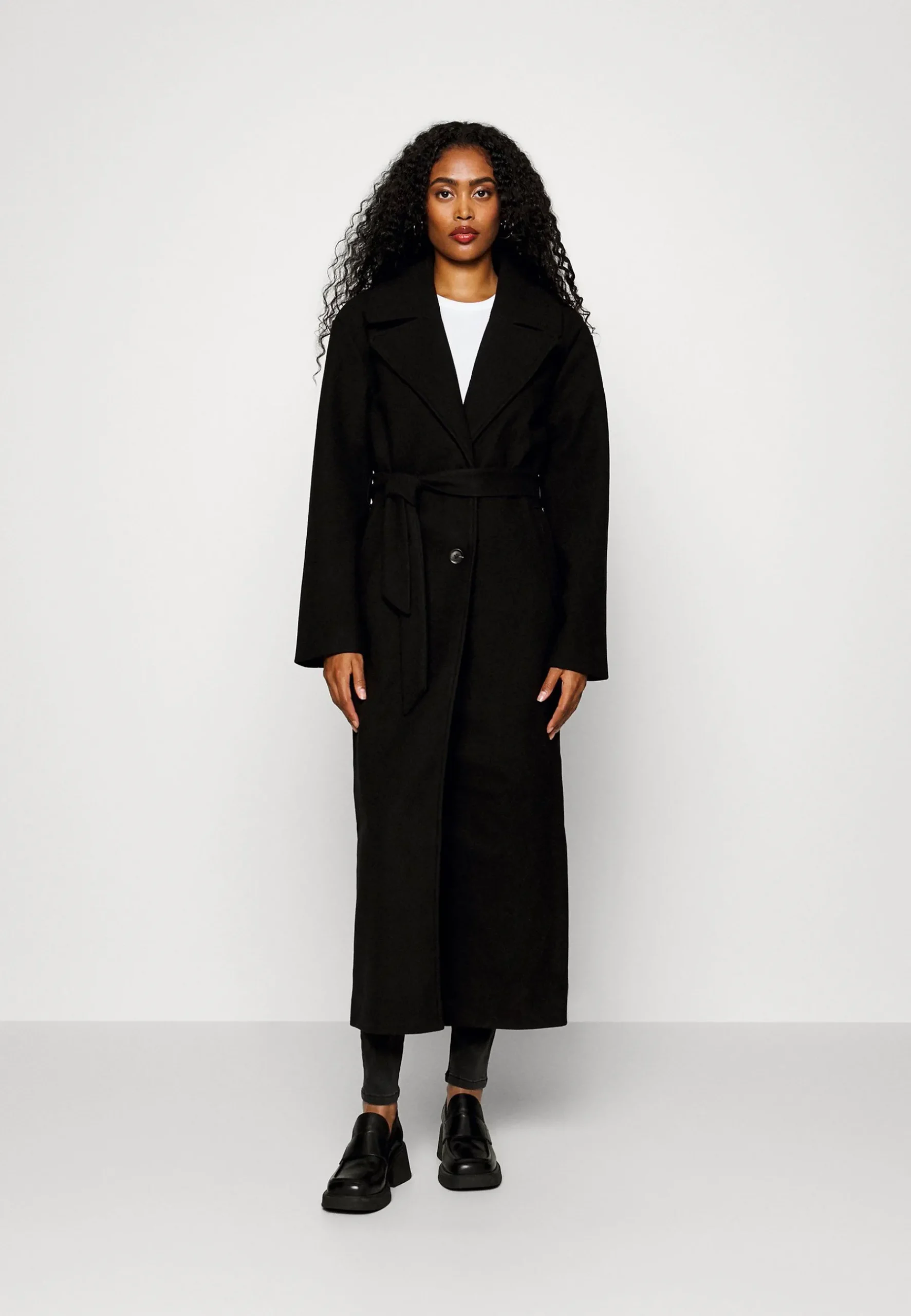 Yasemma Long Button Coat - Manteau Classique|YAS Tall Hot