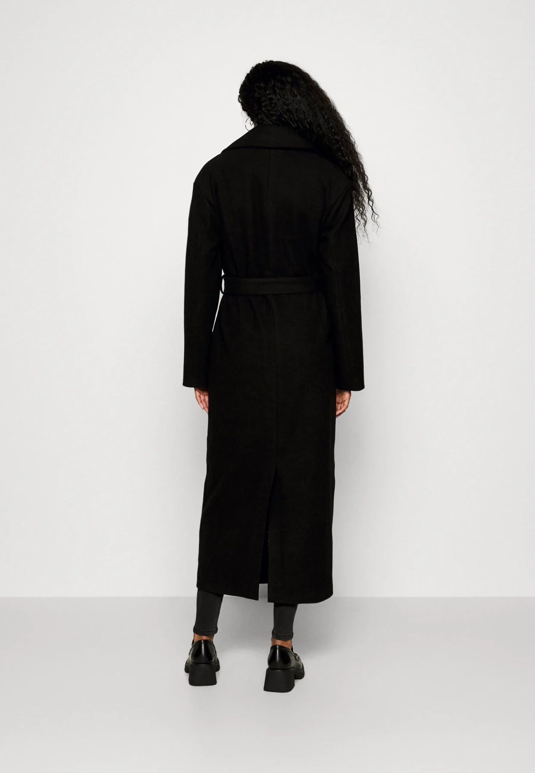 Yasemma Long Button Coat - Manteau Classique|YAS Tall Hot